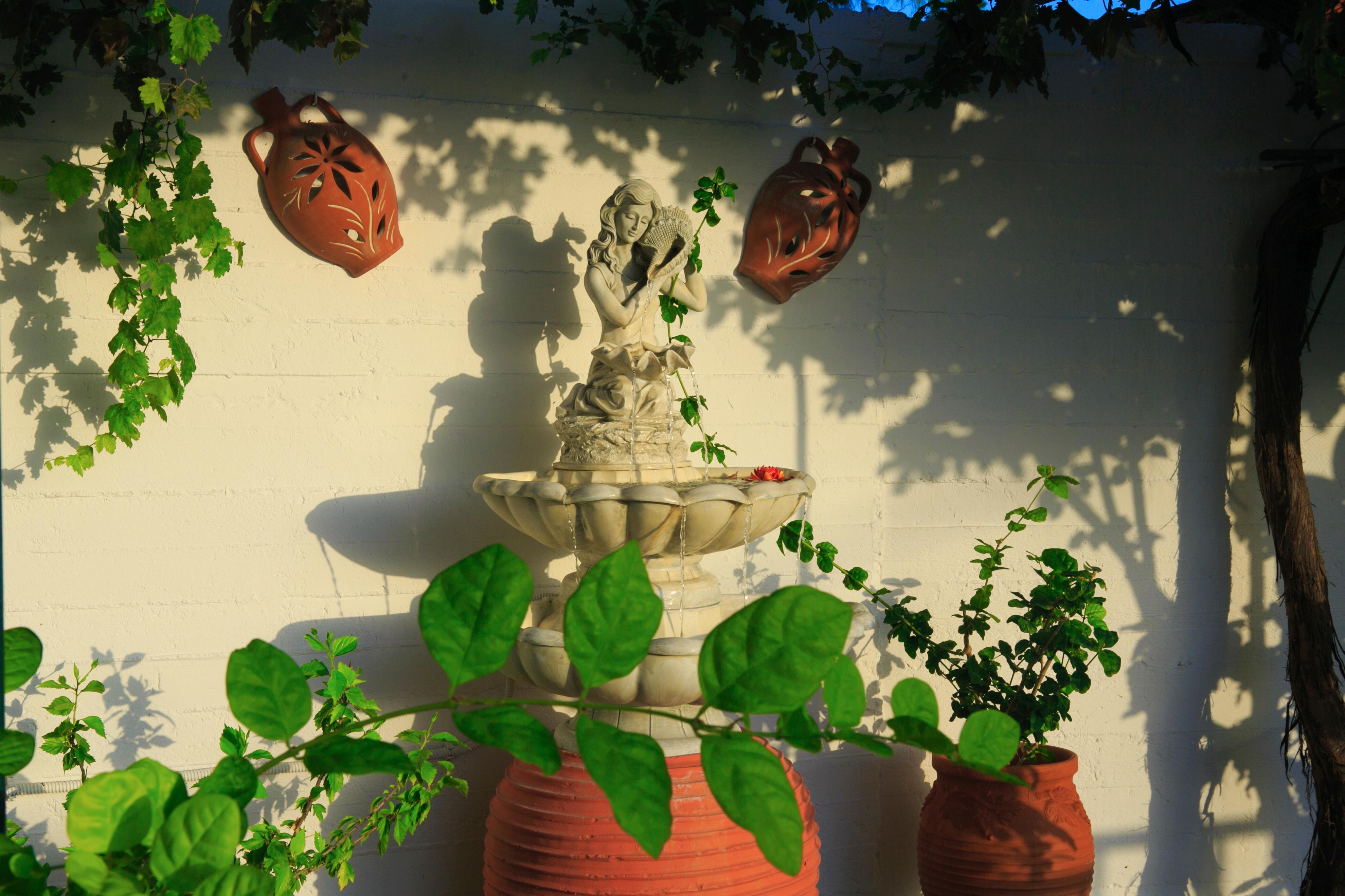 Stroubis Studios
