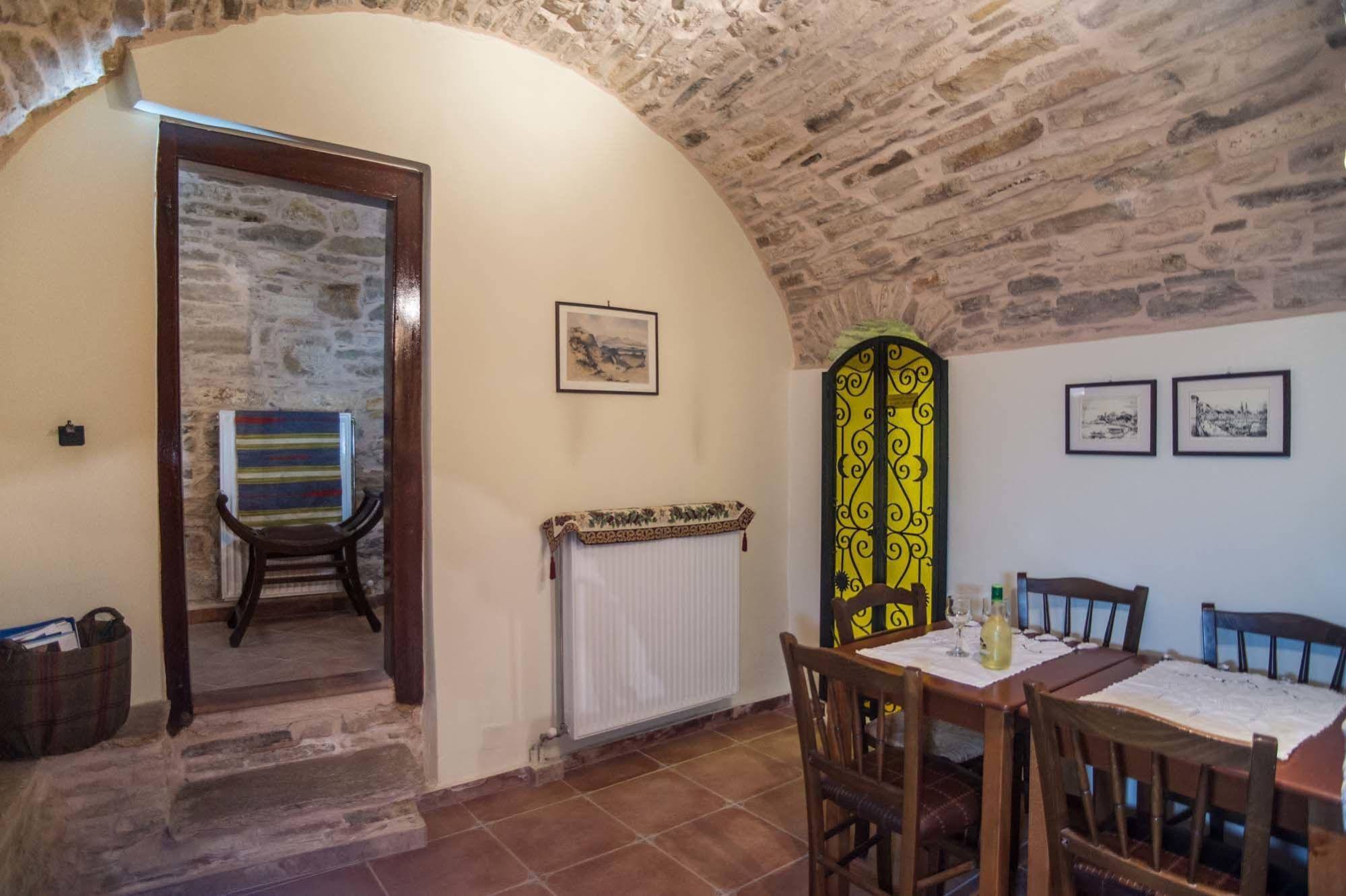Vouno Village Apartments