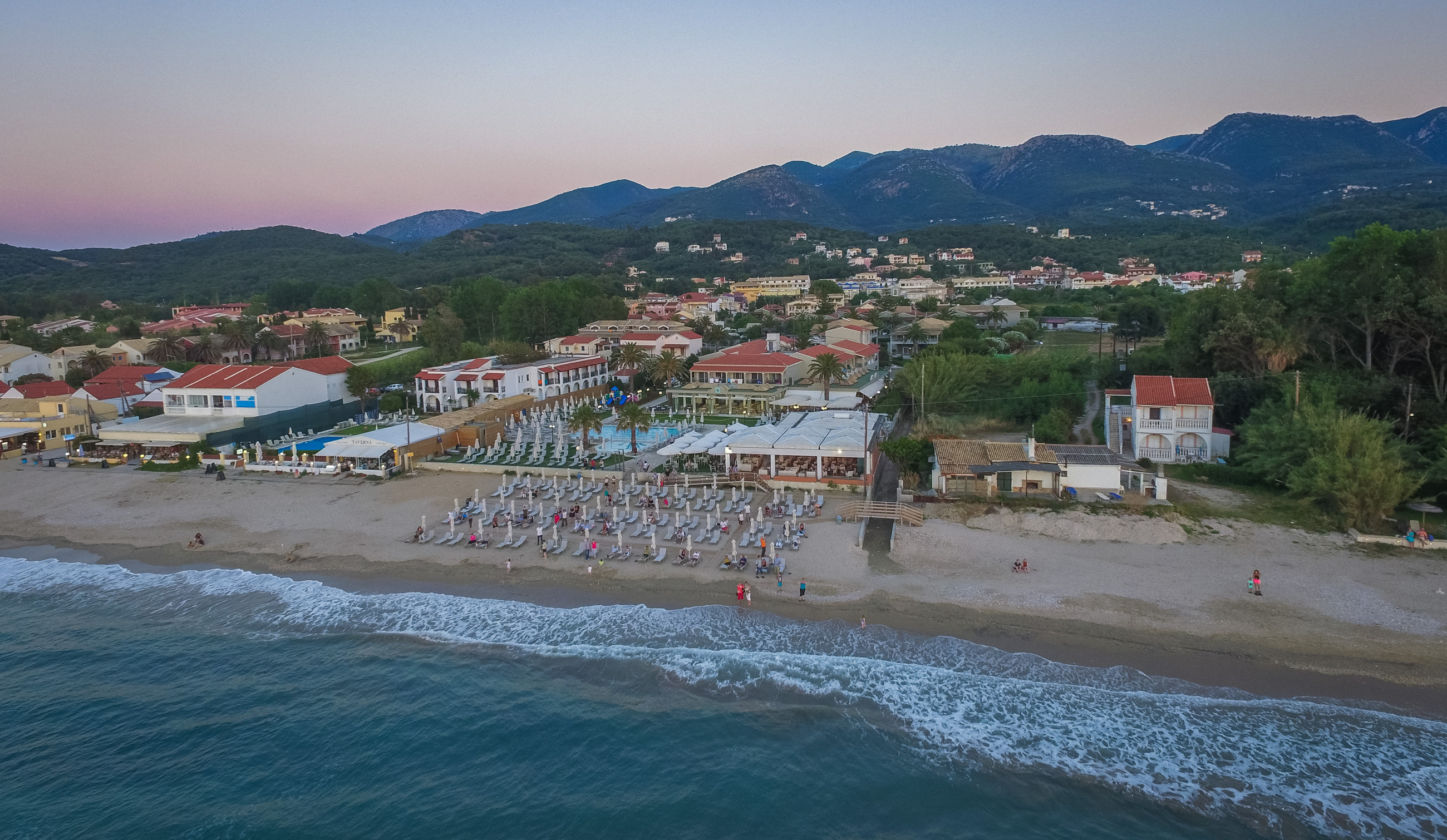 Acharavi Beach Hotel