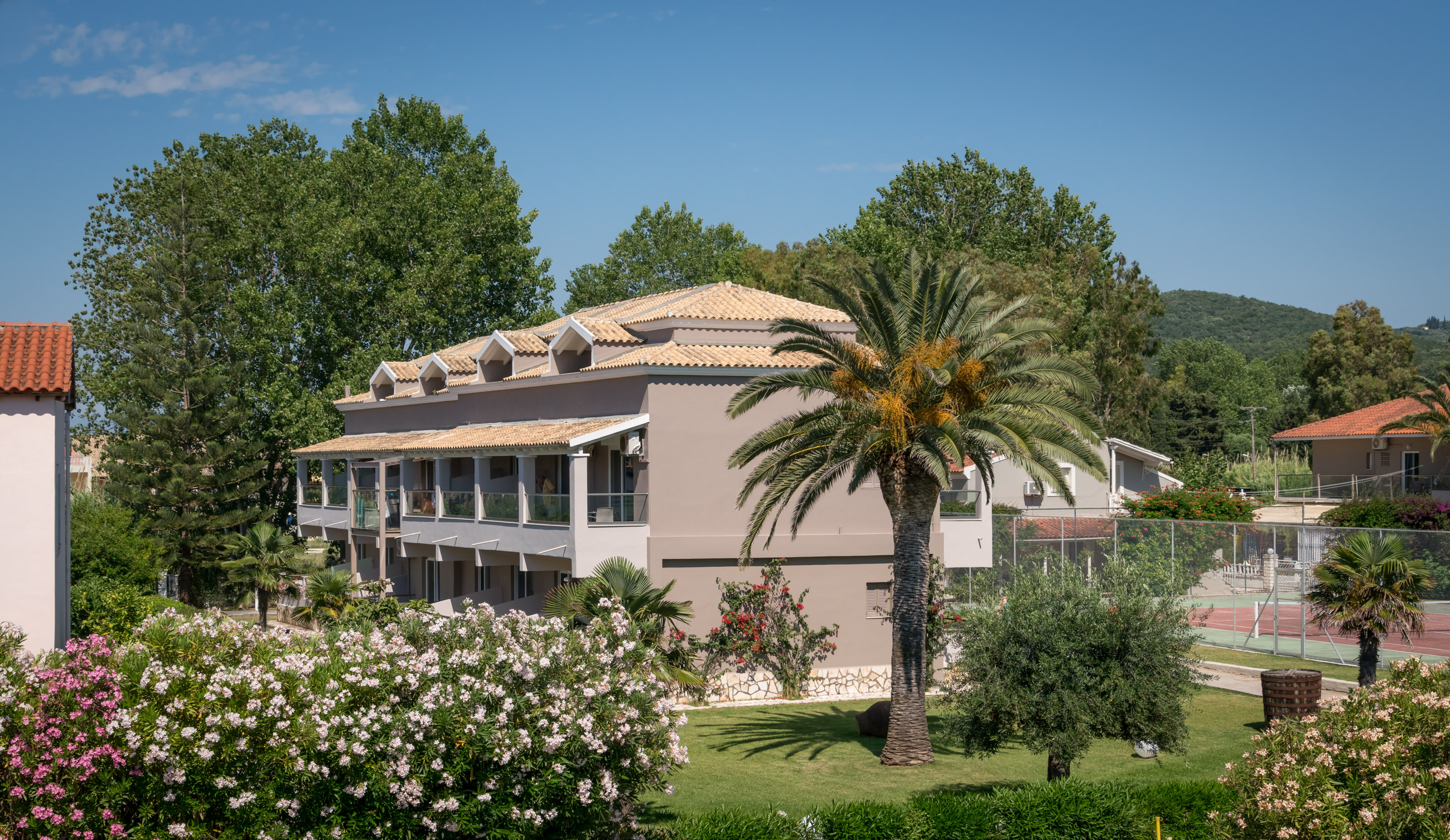 Acharavi Beach Hotel