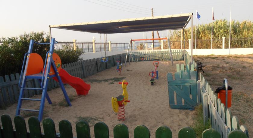 Almyros Beach Resort & Spa