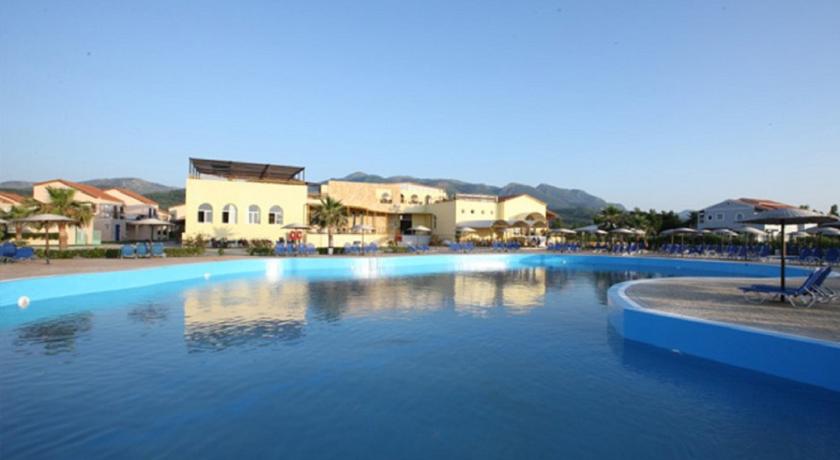 Almyros Beach Resort & Spa