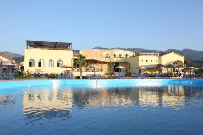 Almyros Beach Resort & Spa