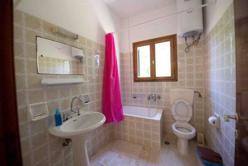 Katerina Apartments Acharavi Corfu