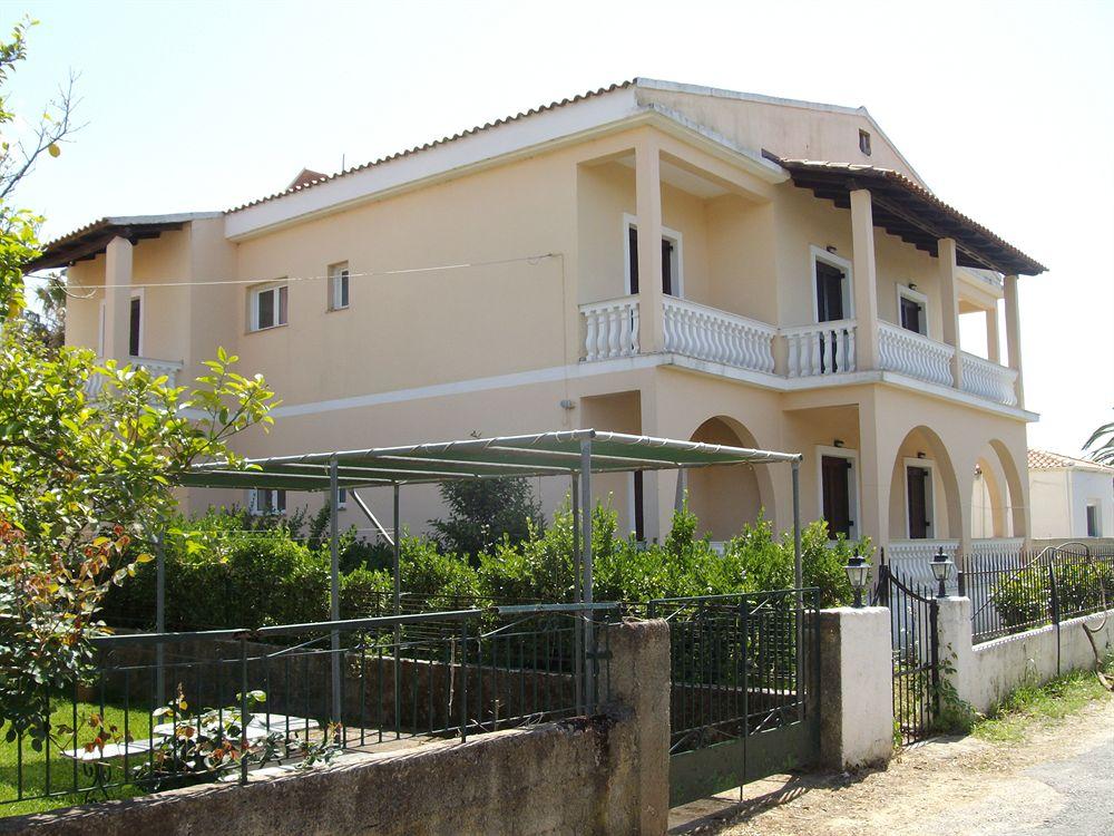 Silver Nests Apartments