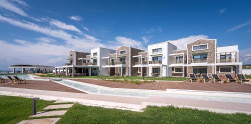 Thalassa Suites
