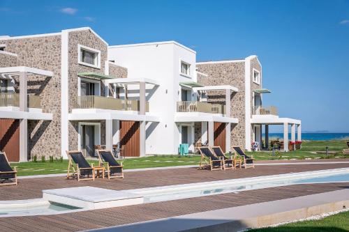 Thalassa Suites