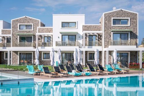 Thalassa Suites
