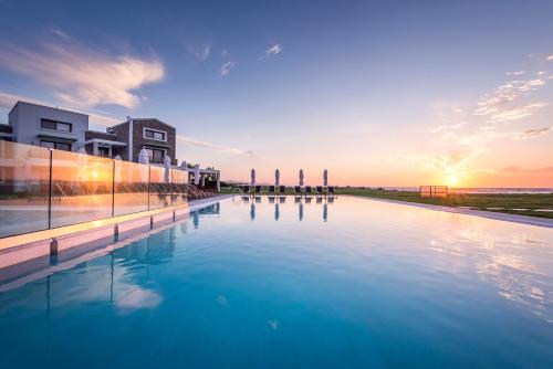 Thalassa Suites