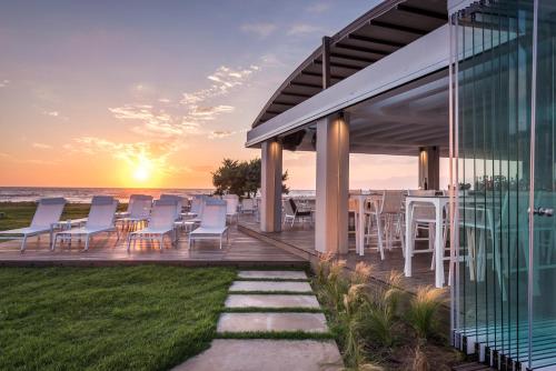 Thalassa Suites