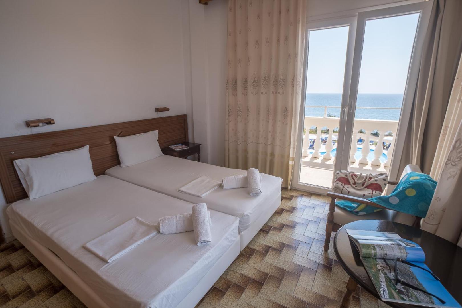 Ananias Hotel