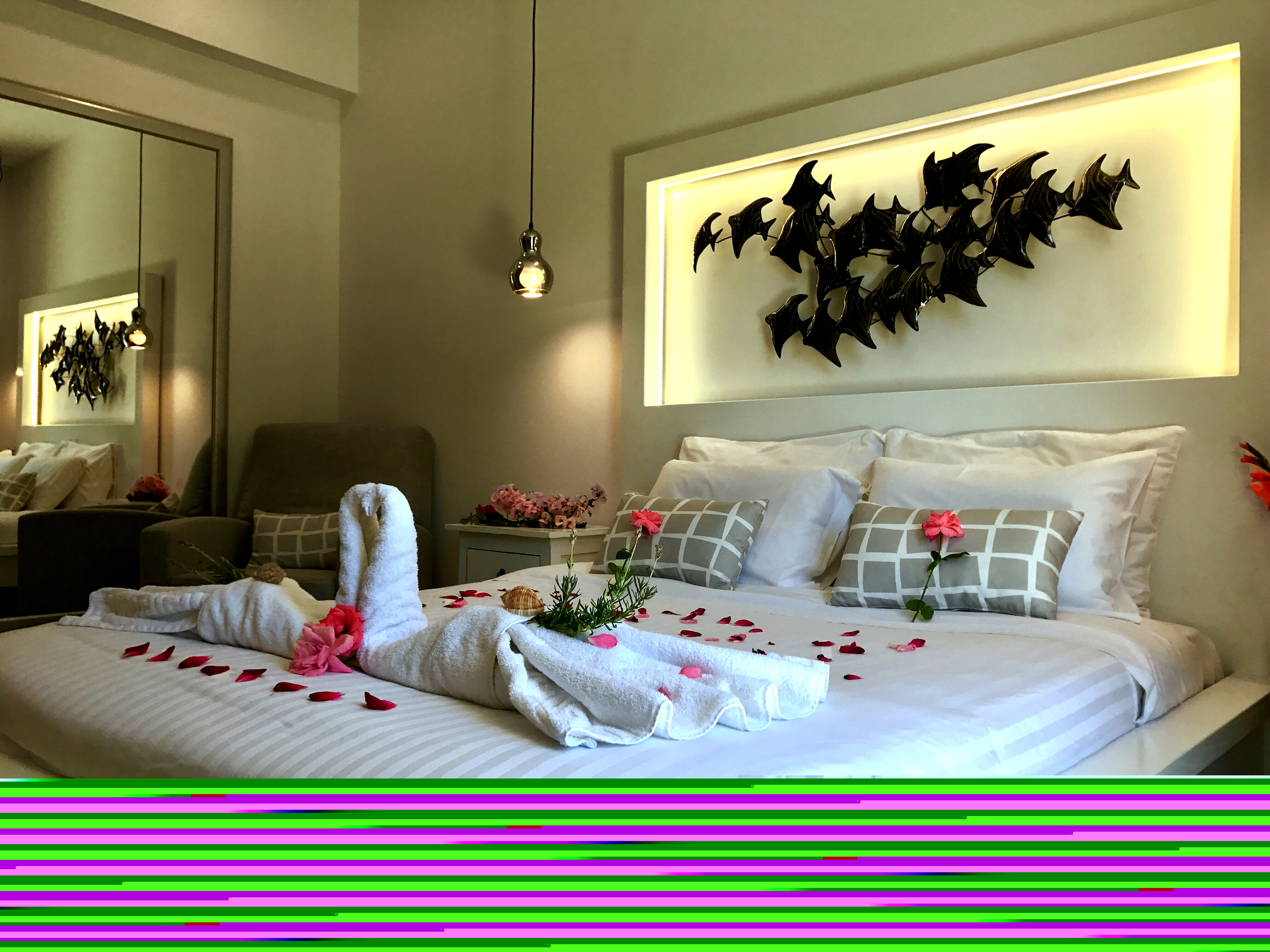 Bruskos Hotel & Suites