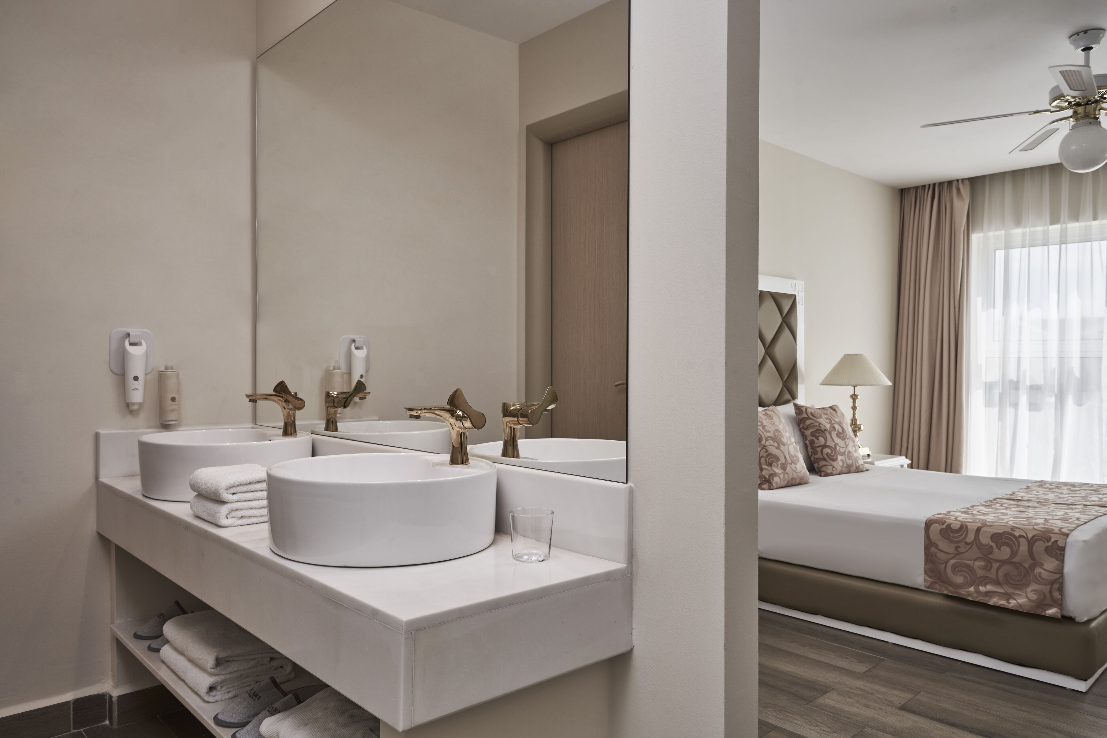 Sandy Villas Resort