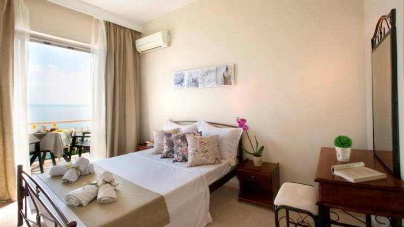 Aurora Beach Hotel Corfu