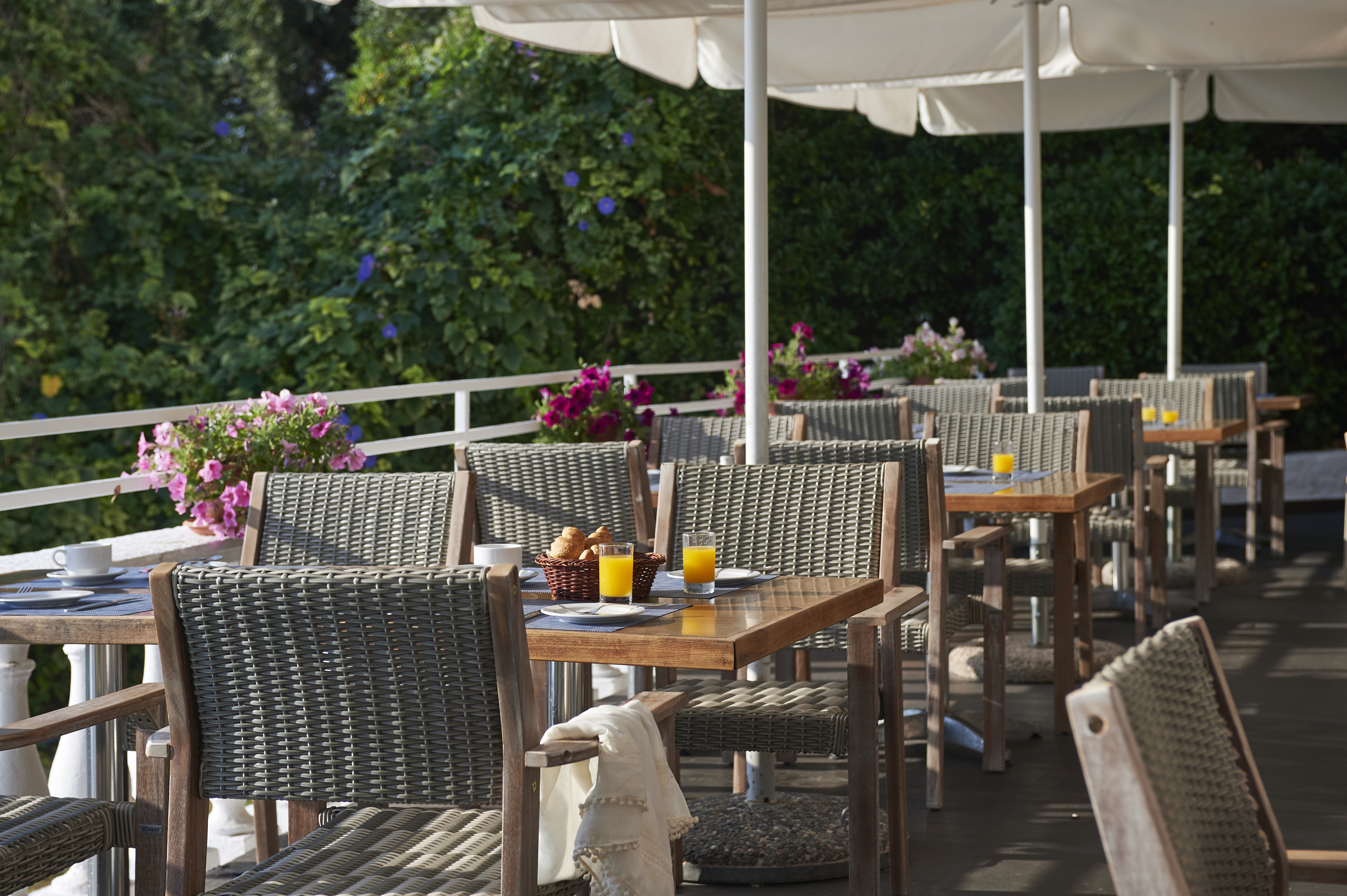Valmar Corfu by Louis Hotels