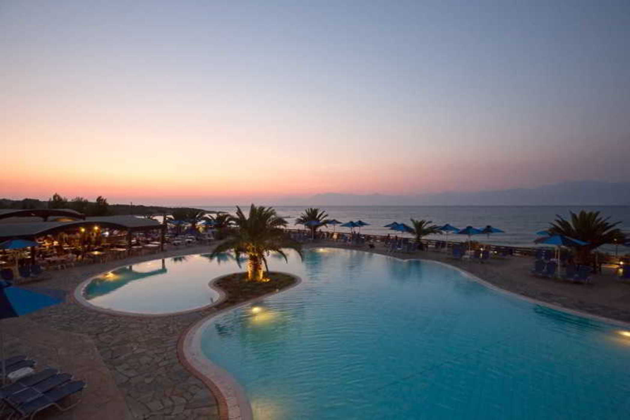 Mareblue Beach Corfu Resort
