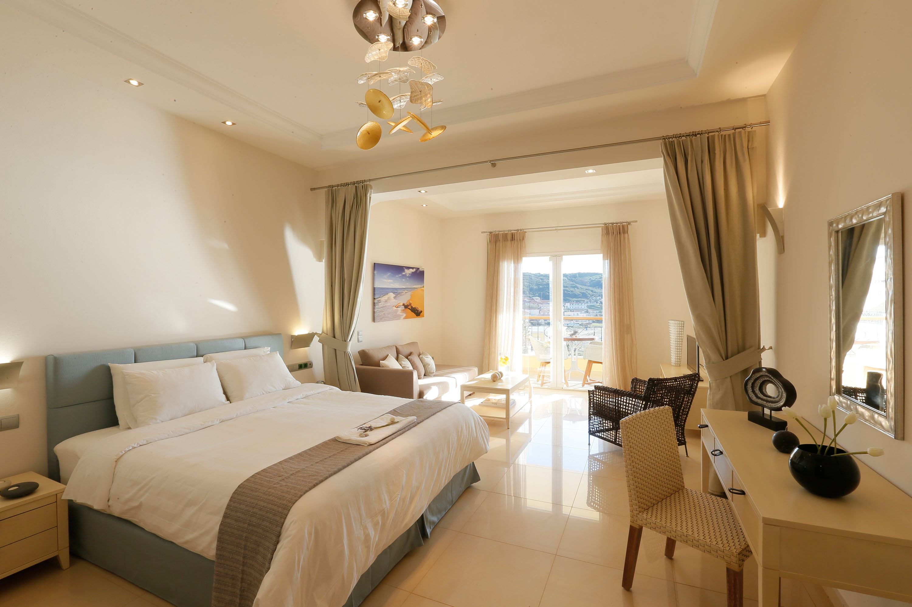 Pictures Suites