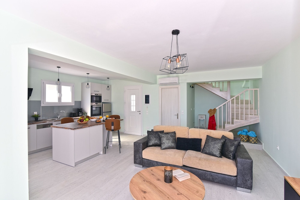 Corfu Sea View Villa - Leo