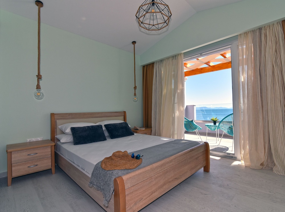 Corfu Sea View Villa - Leo