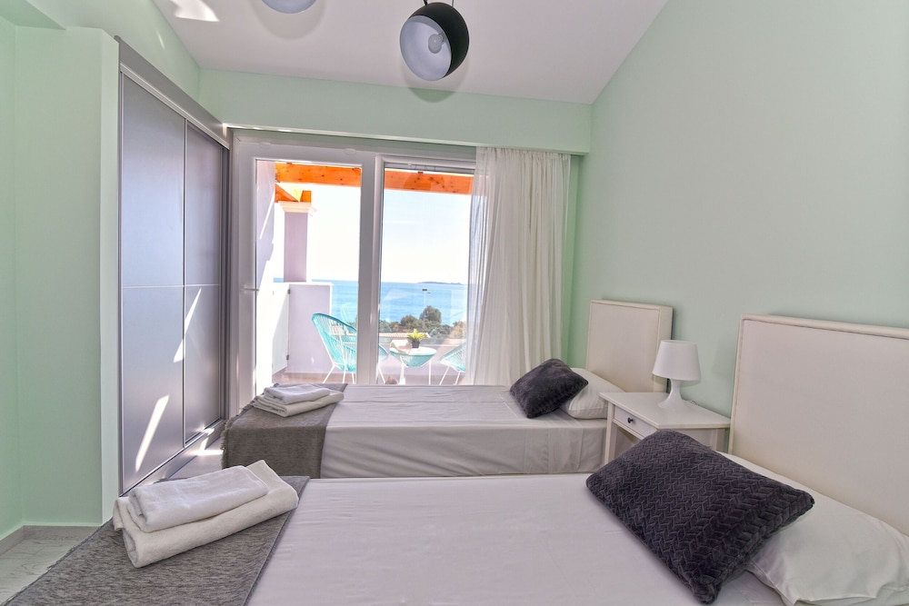 Corfu Sea View Villa - Leo