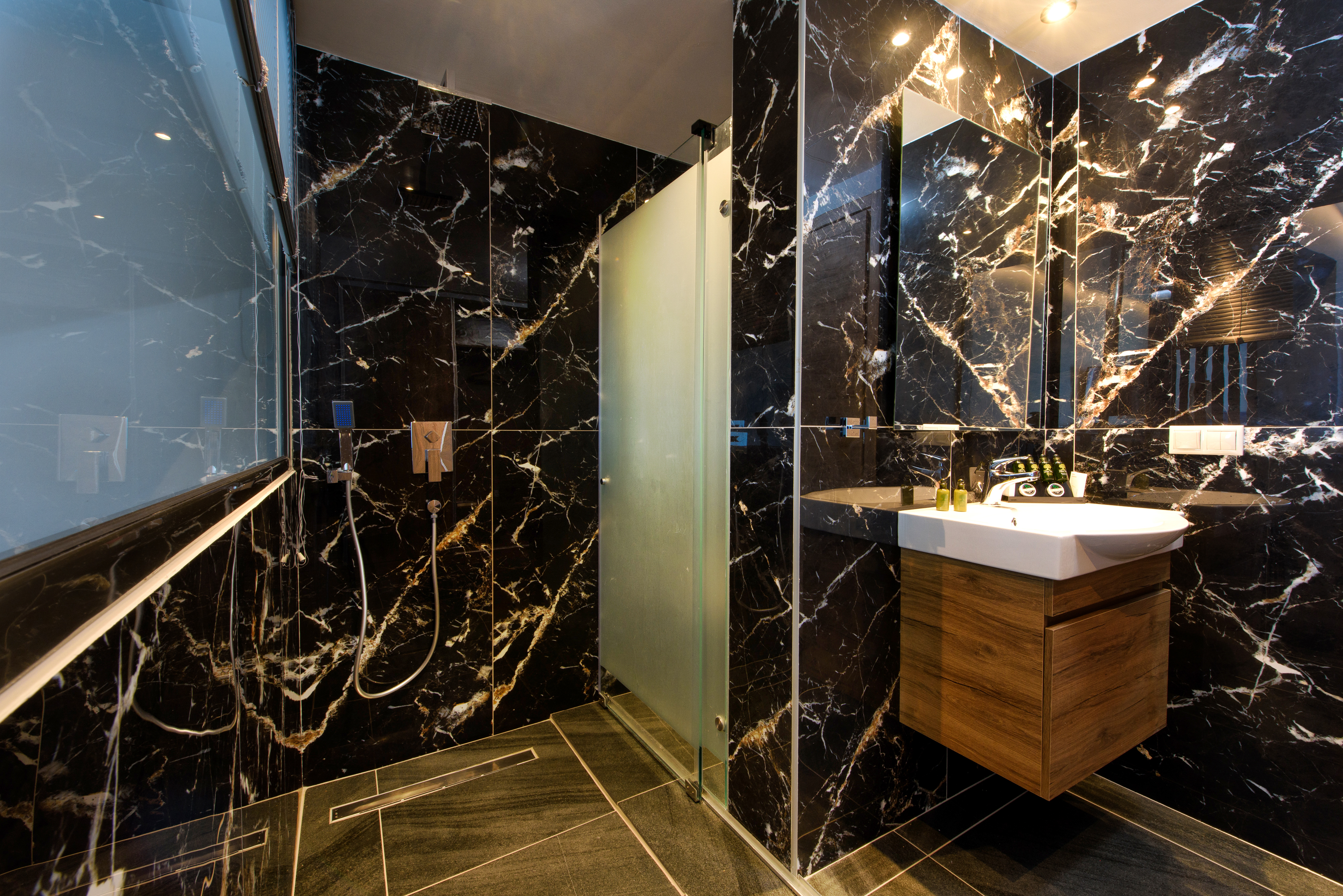 Golden Mare Barbati Hotel