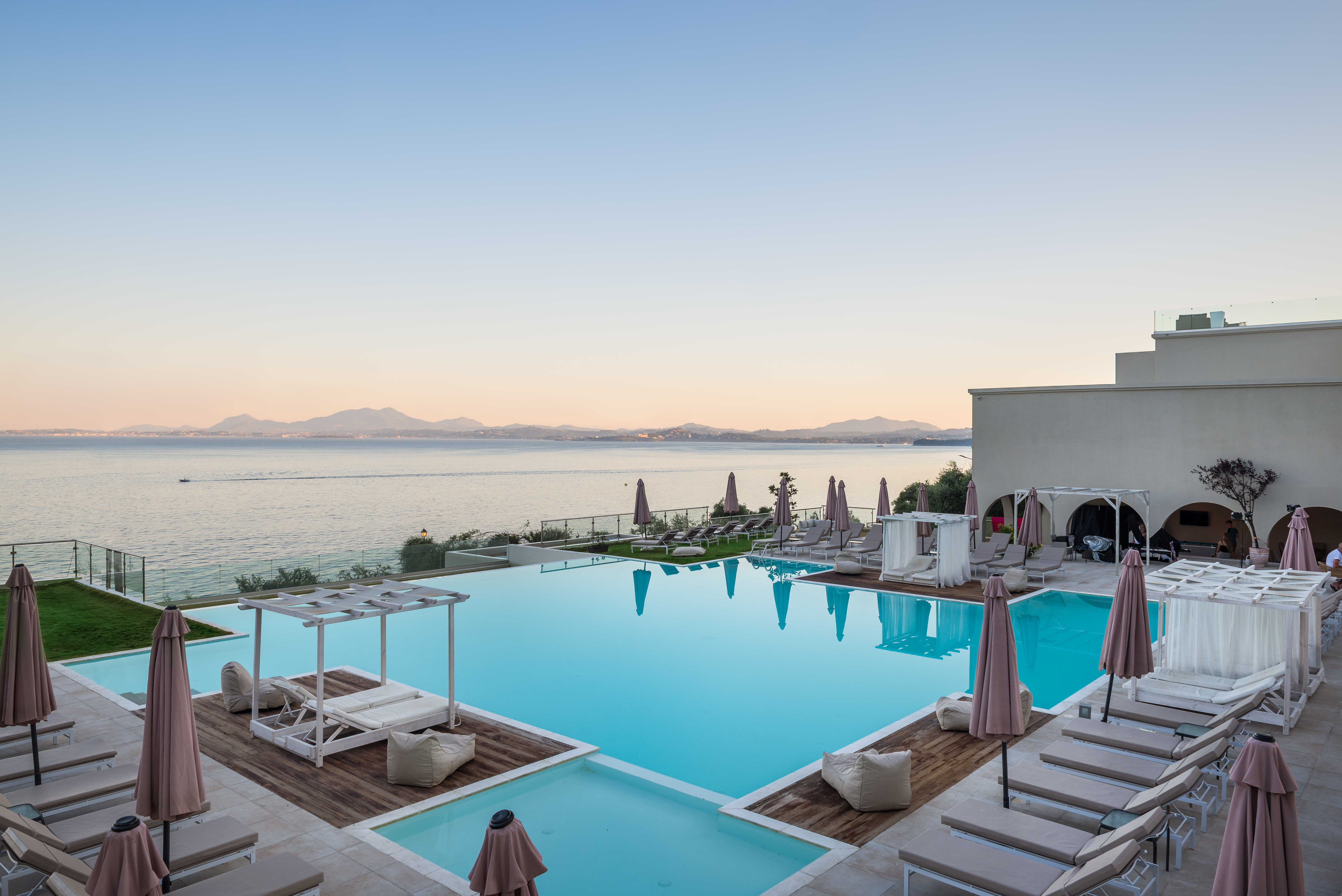 Golden Mare Barbati Hotel