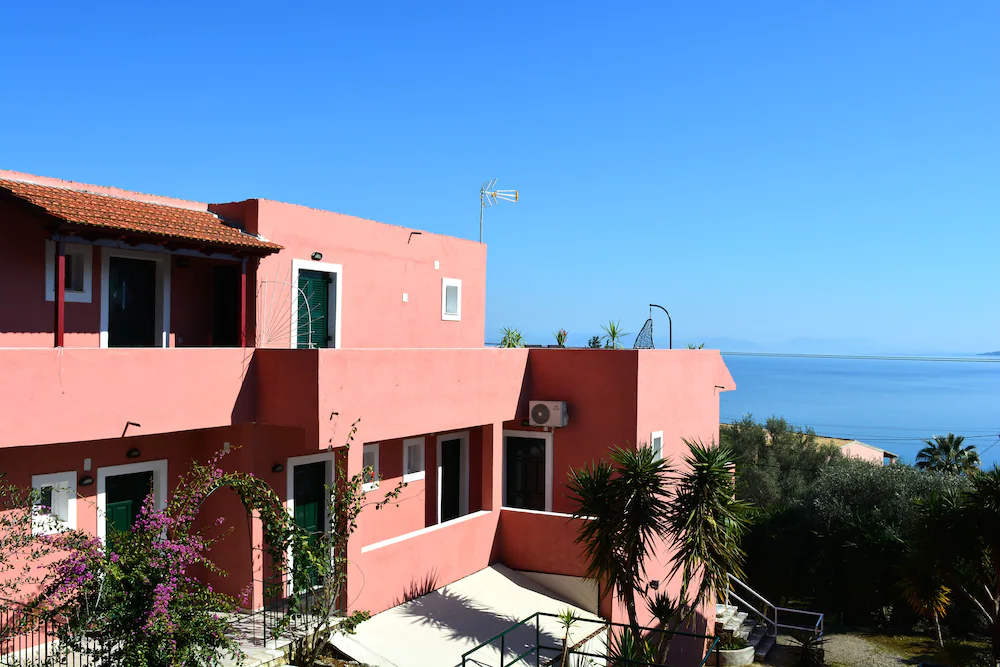 Marios Apartments Barbati