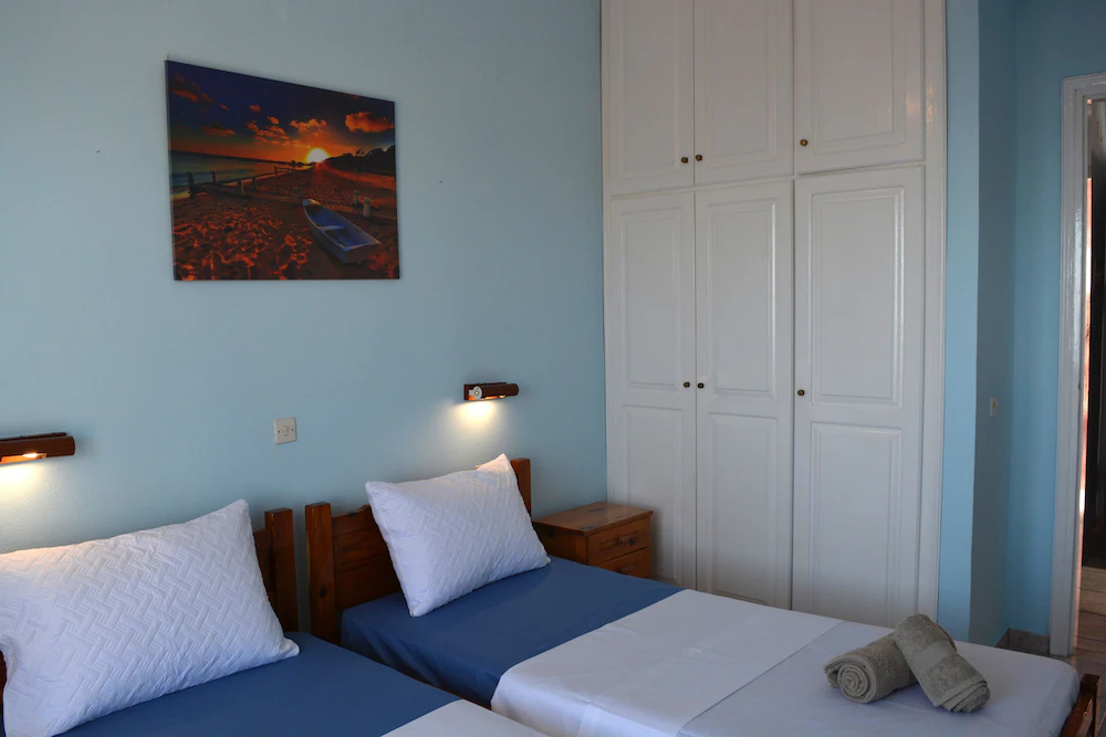 Marios Apartments Barbati
