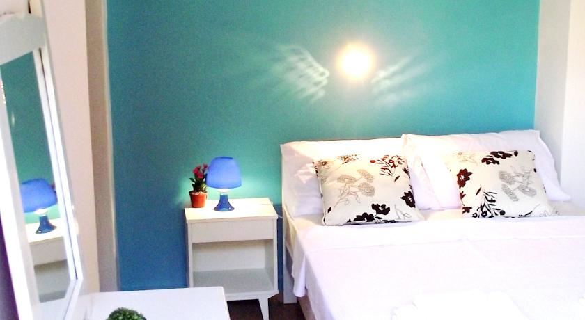 Avra Beach Hotel