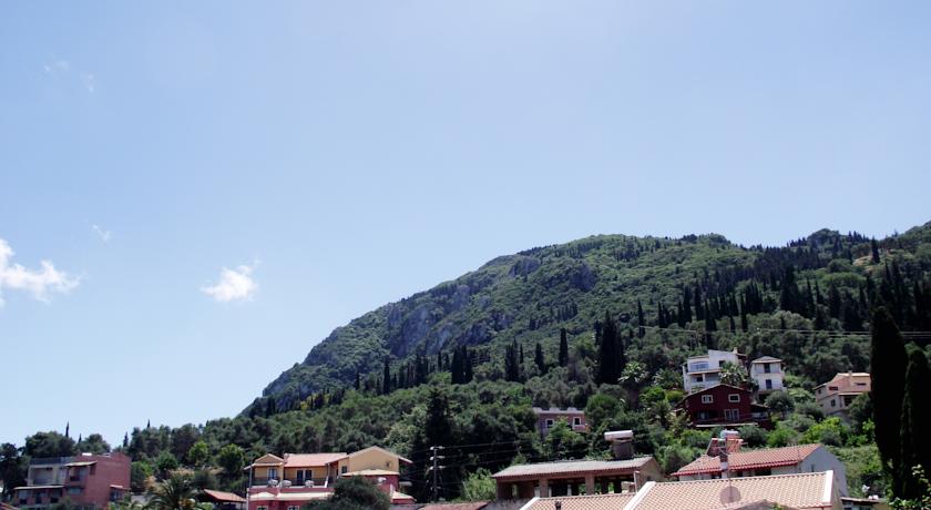 Avra Beach Hotel