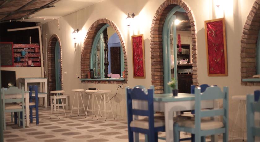 Avra Beach Hotel