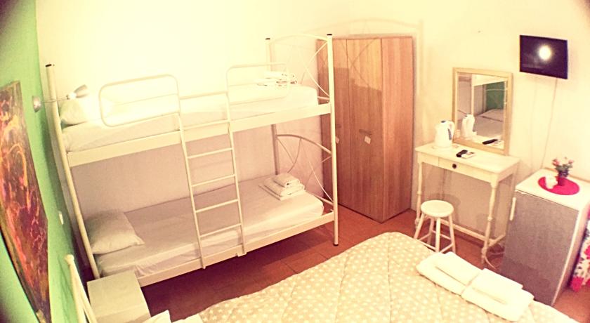 Avra Beach Hotel