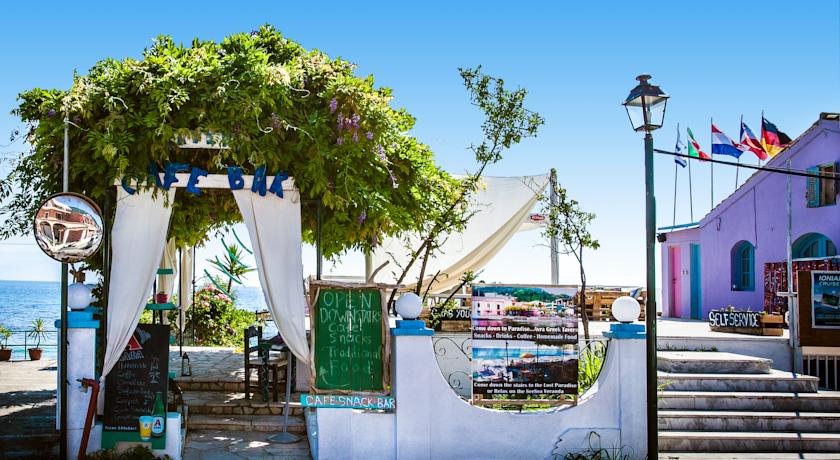 Avra Beach Hotel