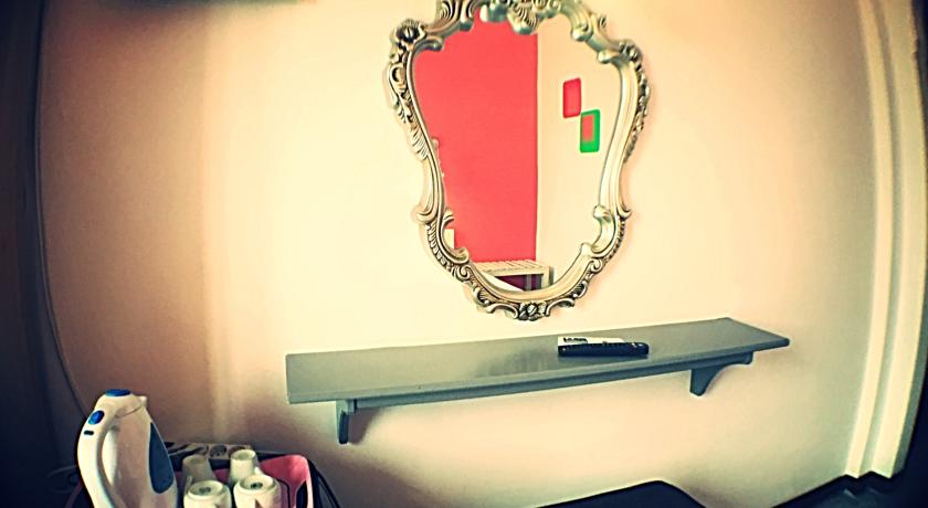 Avra Beach Hotel