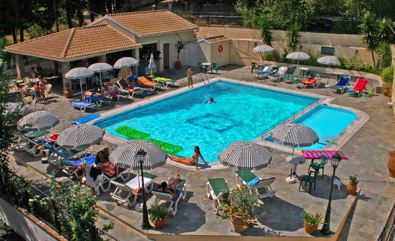Elli Marina Studios & Apartments