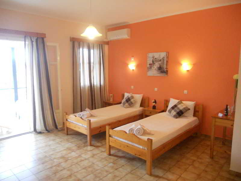 Elli Marina Studios & Apartments
