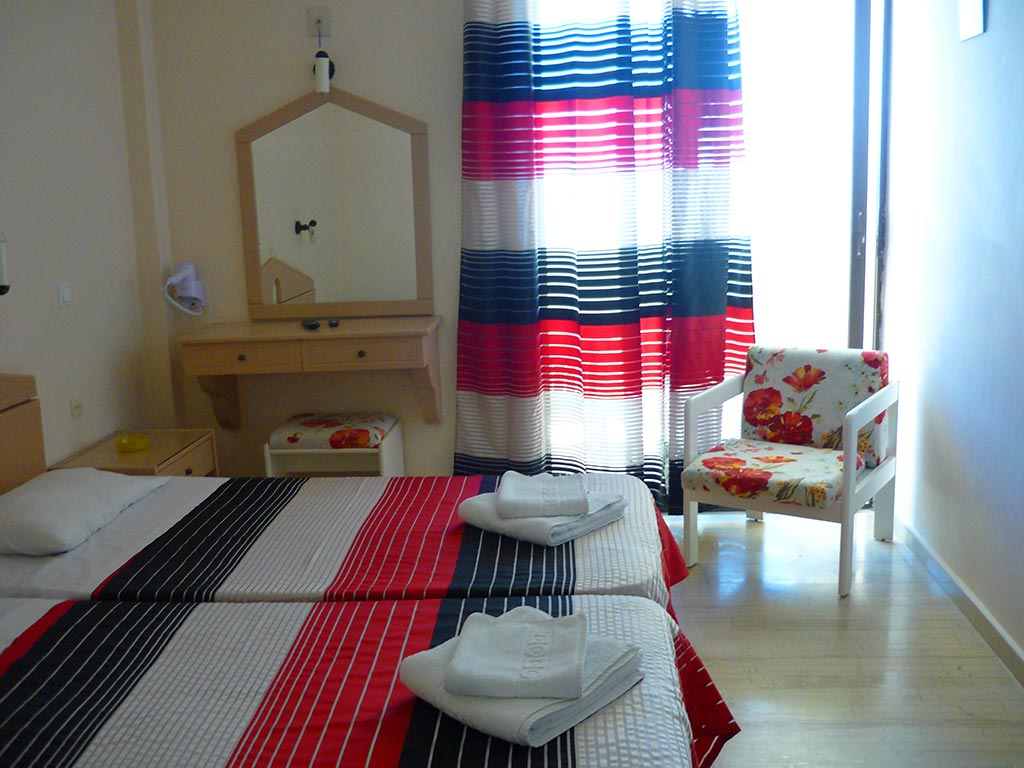 Siora Leni Contemporary Filoxenia