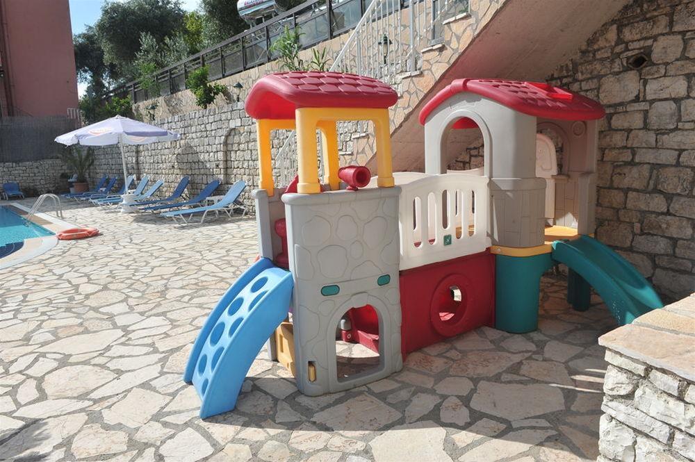 Kerkyra Beach Apartments