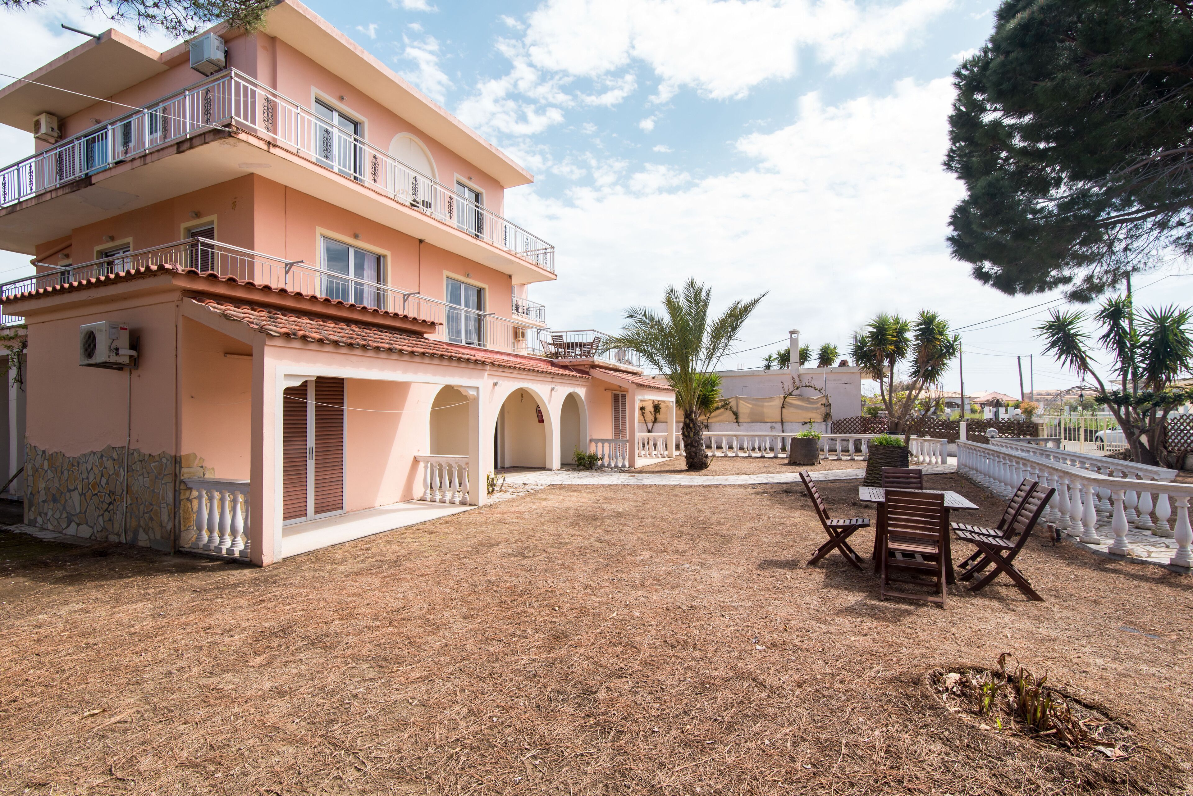 Southgate Apartments