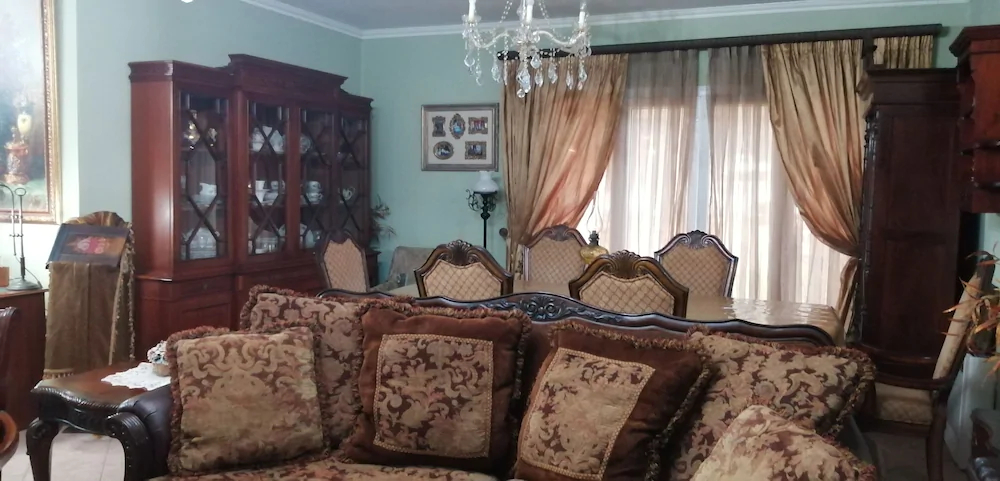 Helen's Family Home