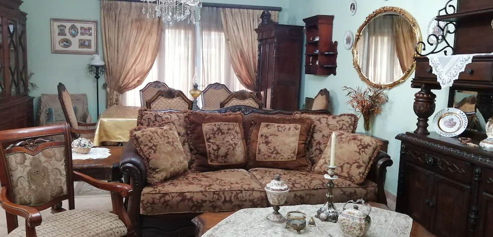 Helen's Family Home