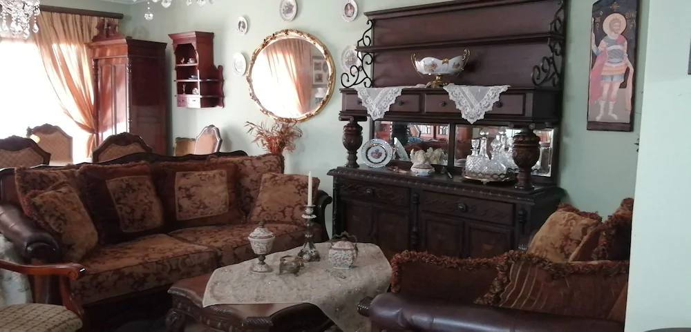 Helen's Family Home