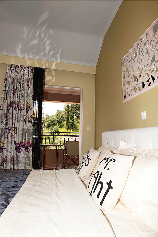 Kadith Apartments by CorfuEscapes