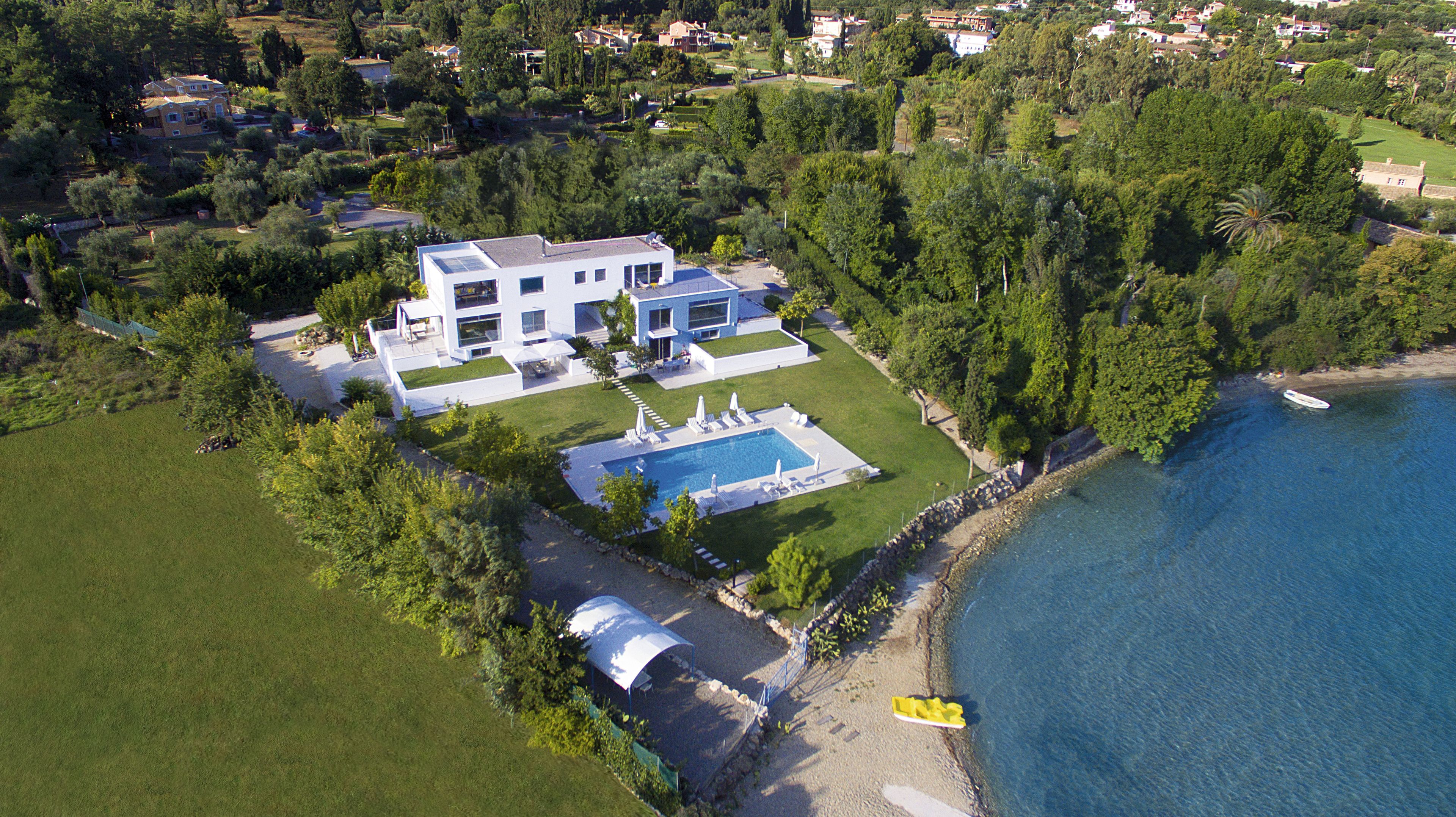 K&K Luxury Beach VIllas