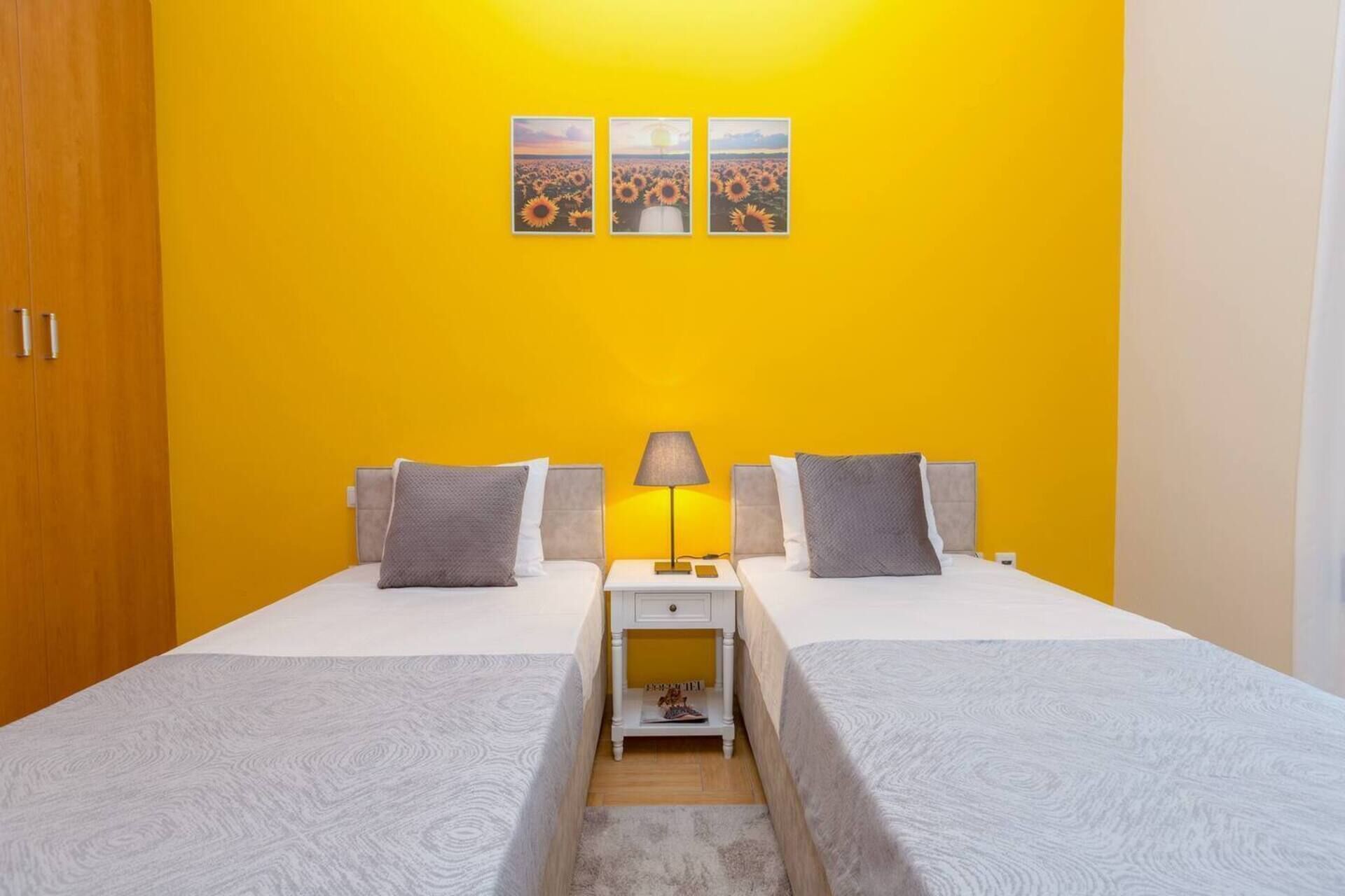 Louisa's Summer House