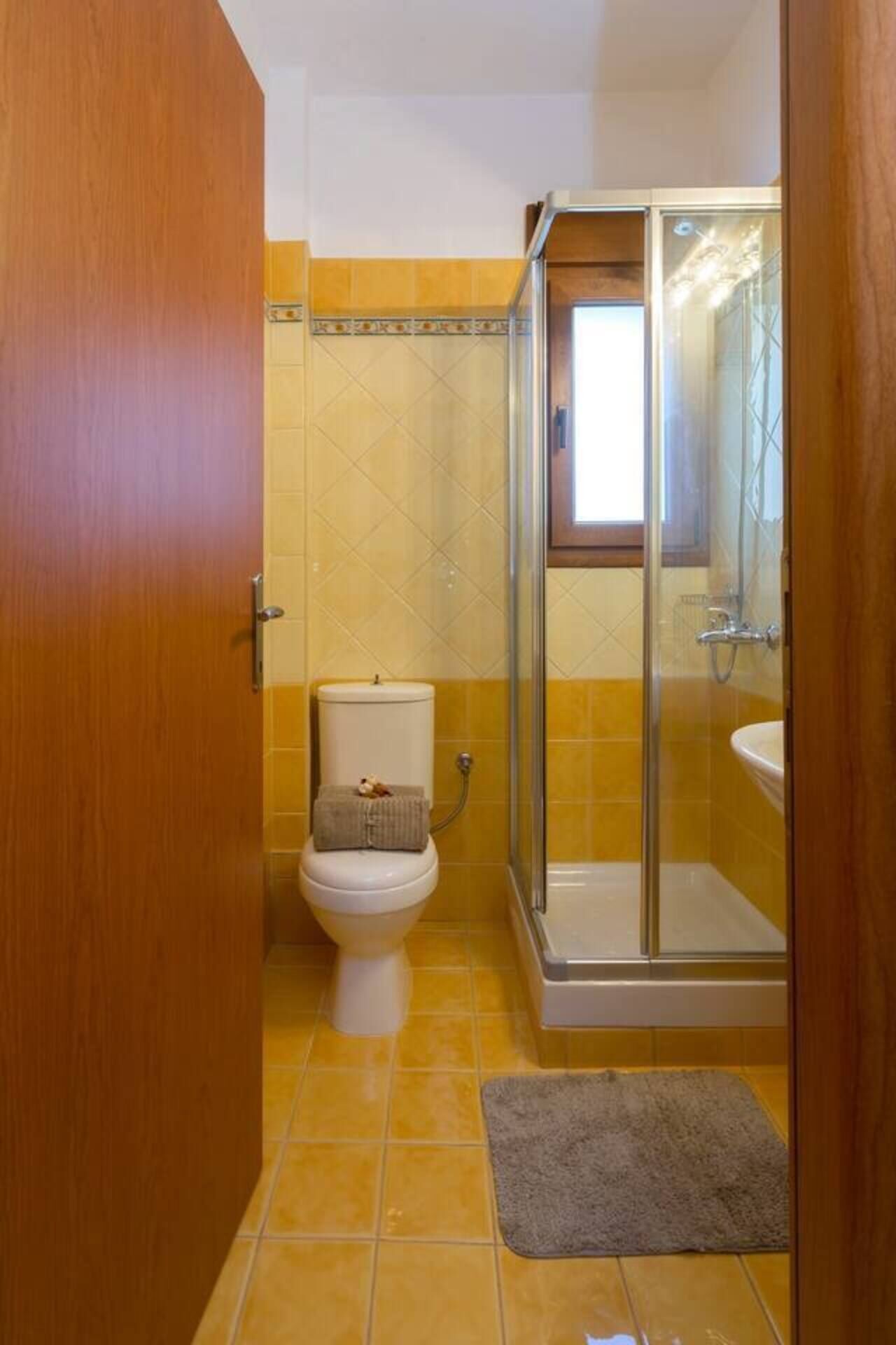 Louisa's Summer House