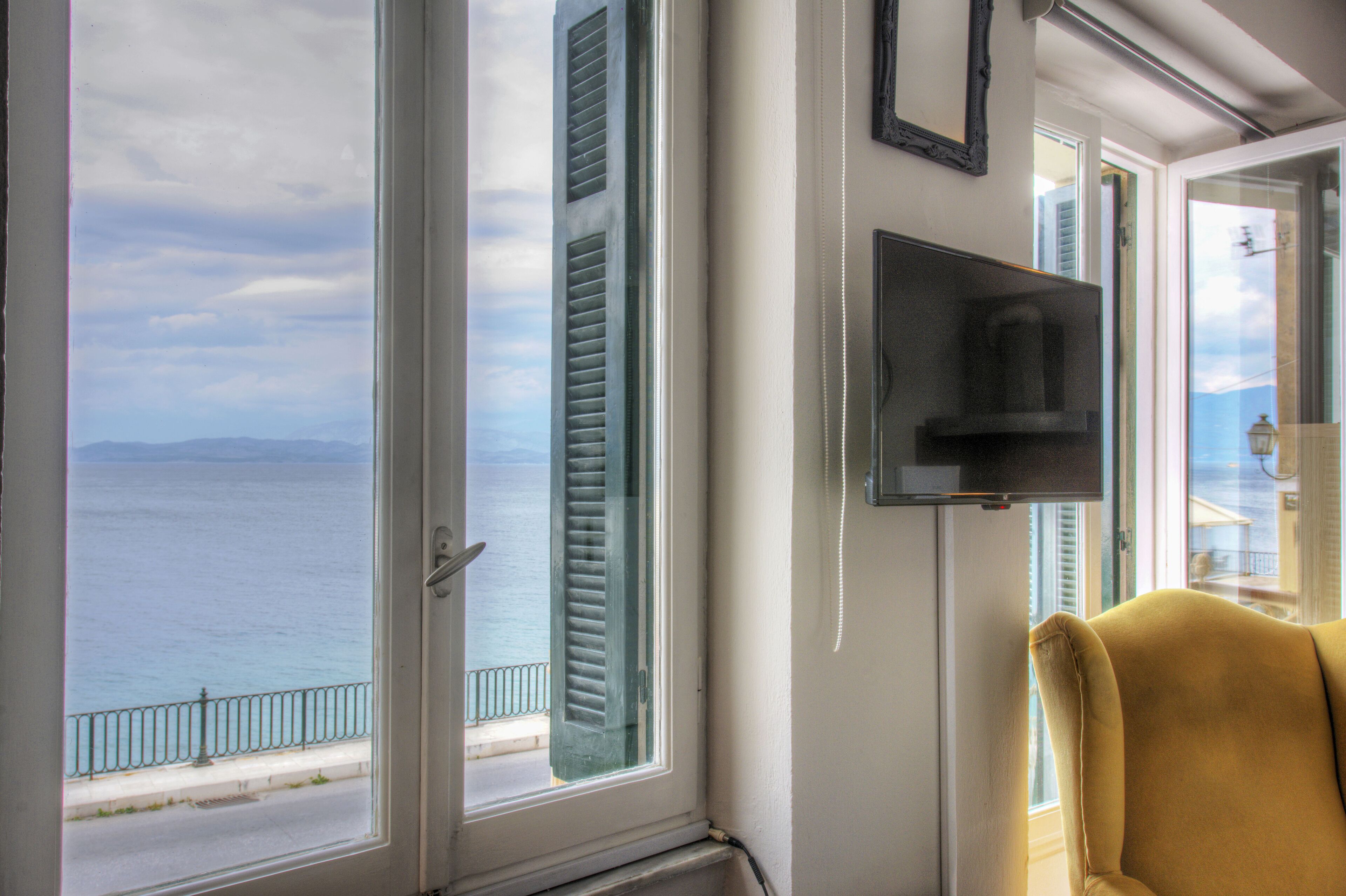 Mouragia Boutique Apartments By Corfuescapes