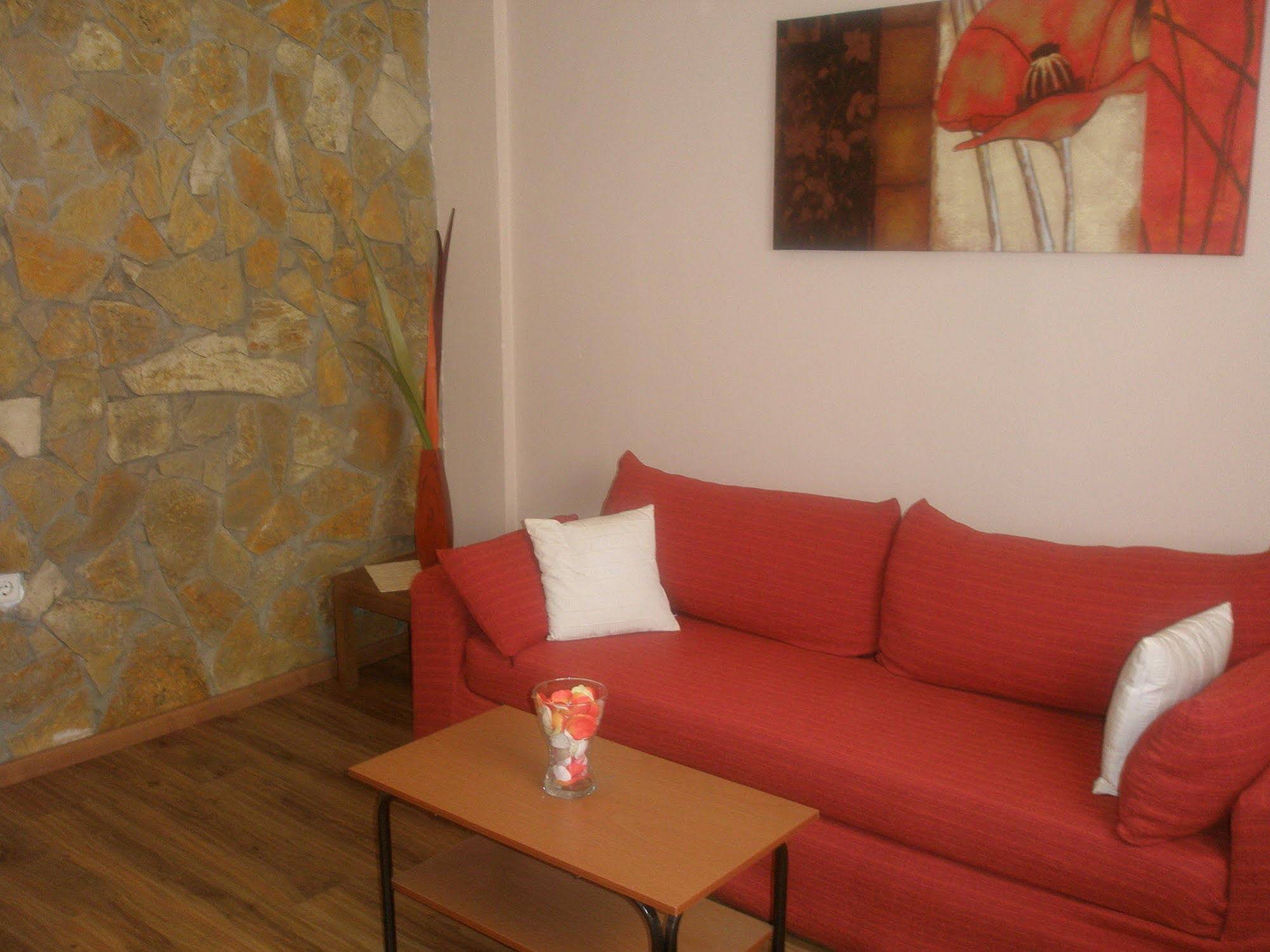 Oceanis Rooms Apartments