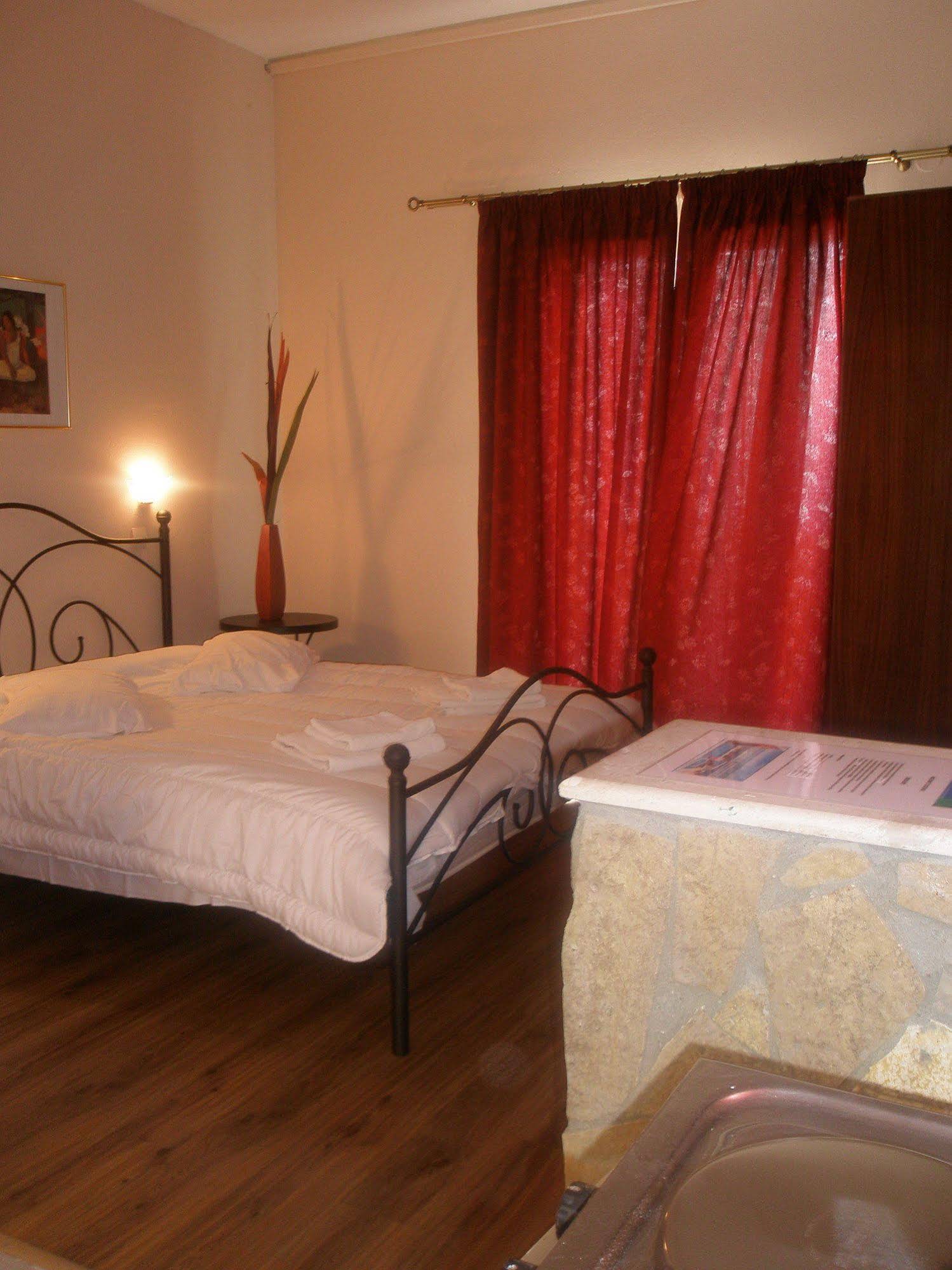 Oceanis Rooms Apartments