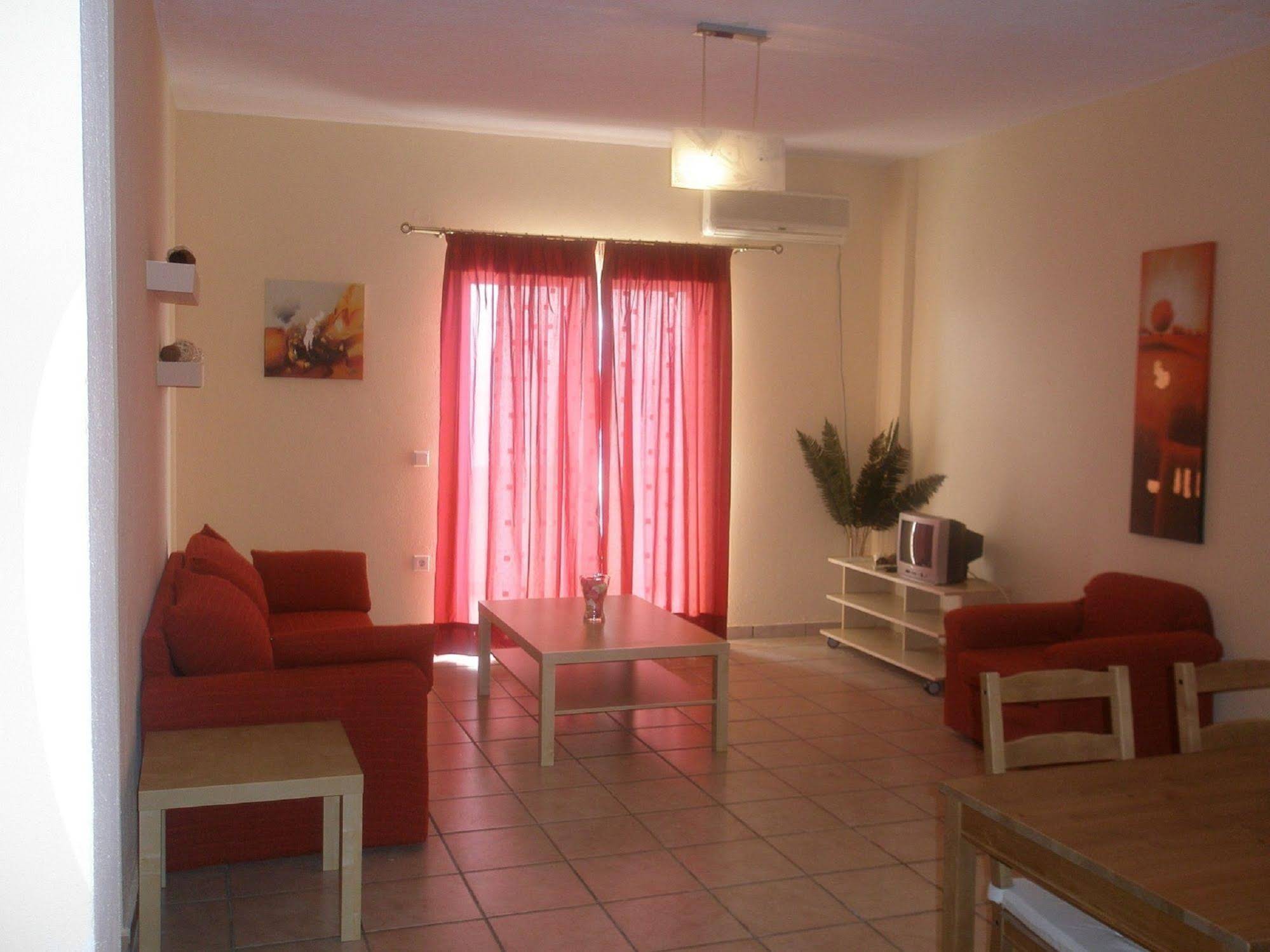 Oceanis Rooms Apartments